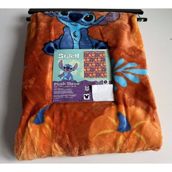 Disney Stitch Halloween Plush Throw Blanket Pumpkin Orange  50 X 70” Autumn Fall - Picture 5 of 12